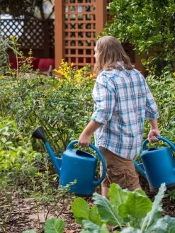 French Blue Watering Can -Green Garden Shop 06341 1390 tif