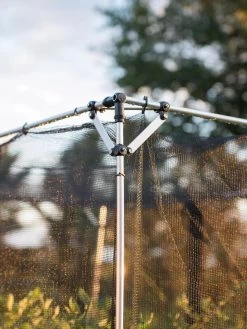 Storm Proof Crop Cage, Large -Green Garden Shop 8592463 114 tif