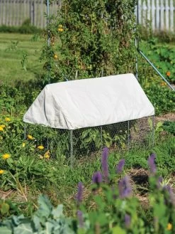 Crop Coop Covers Set -Green Garden Shop 8611698 004 tif